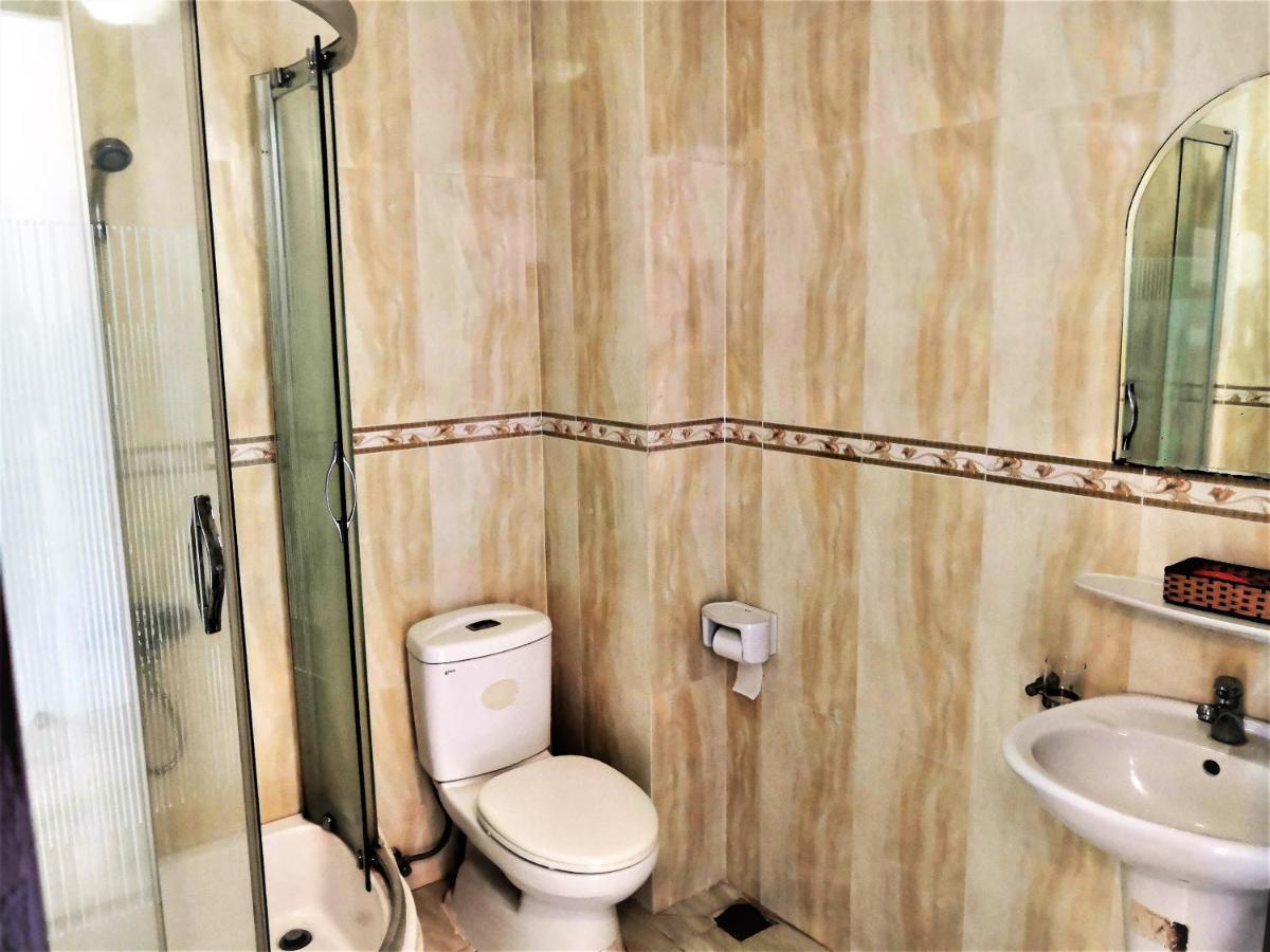 Quoc Te 2 Hotel Nha Trang Buitenkant foto